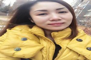 微信朋友圈透明背景怎么设置